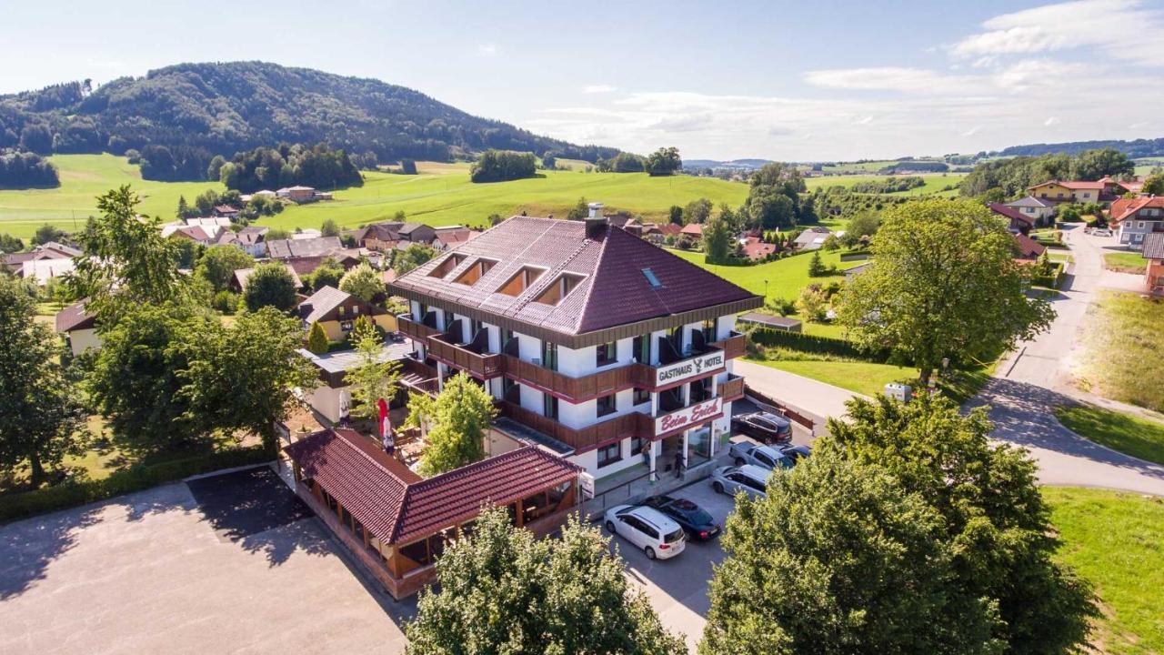 Gasthaus Hotel Beim Erich Oberhofen am Irrsee Eksteriør billede